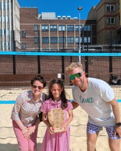 Mike Barnato Award winner with Deuce Beach Tennis and her mum